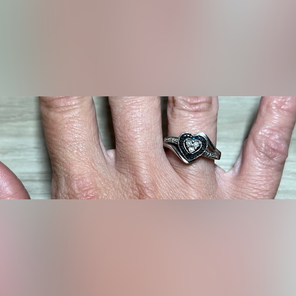 Vintage Designer Signed Sterling Silver Sapphire & Diamond Heart Ring, Size 6.5 - Picture 7 of 10